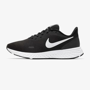 Womens Nike Revolution 5